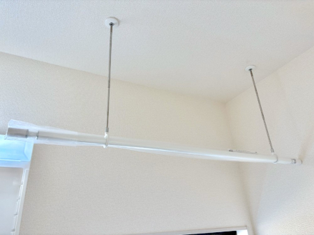 ���̑����� �����������|�[���B�~�J��ԕ��̎����ɑ劈�􂵂܂��B  