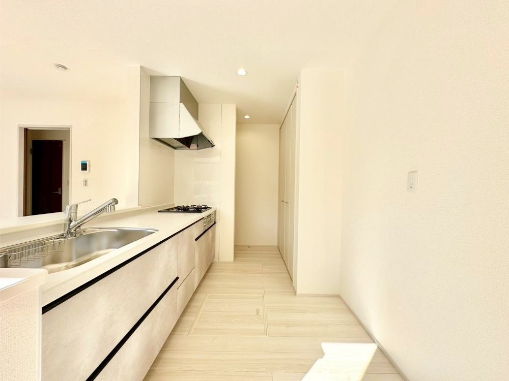 �L�b�`�� �����g���L�b�`��������A�g���₷�����������̂��₷���ɂ������܂����B   