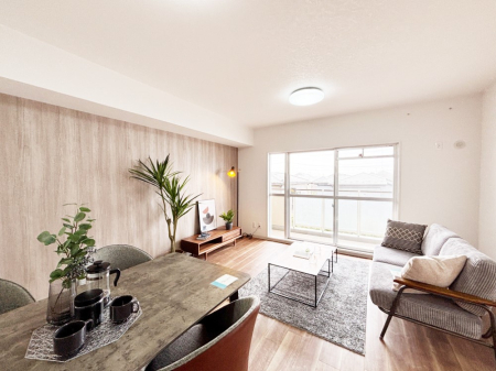 ���r���O �傫�ȑ����炽���Ղ�̗z���ƕ����������郊�r���O