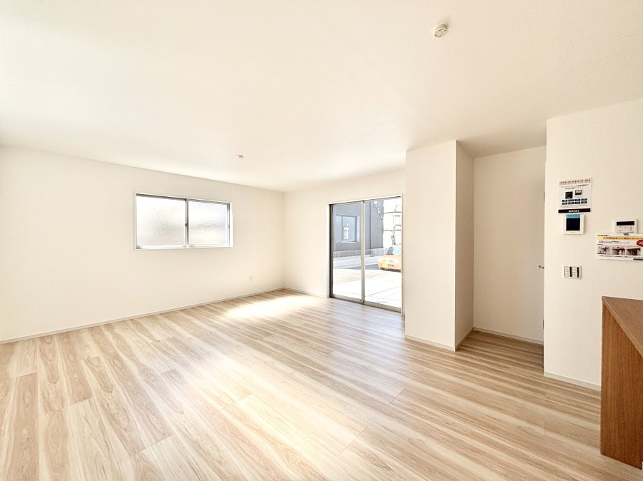 ���̑����� �Ƒ������R�ƏW�܂�e���̃X�y�[�X�ɂȂ肻��  