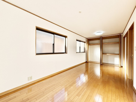 �q������ ������̂₳���������S�n�悢�v���C�x�[�g���[��