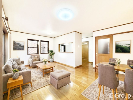 ���r���O �������������͋C�̂k�c�j�͉Ƒ��݂�Ȃ̉��K��ԁ��Ƌ��CG�ł�