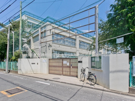 ���ӊ� ���w�Z 1240m �����旧�_�����w�Z