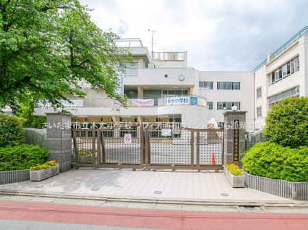 ���ӊ� ���w�Z 330m �������܎s���{�����w�Z