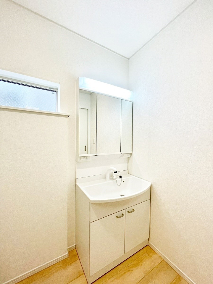 ���̑� ���������Ă���̂Ŏ��C�̑����ꏊ�ł����C���\���s���܂��B�����̐g�x�x���C�����ǂ��I