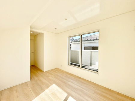 ���̑����� �o���R�j�[���J�������v���X���Ă����m��