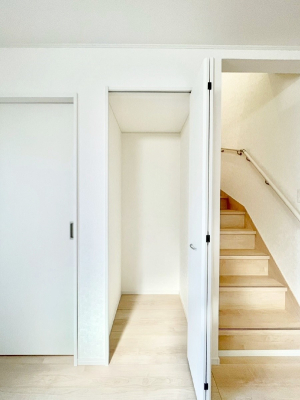 ���[ ���r���O���[�B�U�炩�肪���ȃ��r���O���X�b�L���ƕۂĂ܂��ˁB