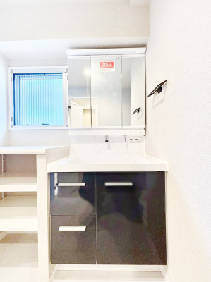 ���ʑ�E���ʏ� �O�ʋ��L���r�l�b�g�E�V�����[�t�����ʉ��ϑ�ŖZ�������̐g�x�x���X���[�Y�ɁI