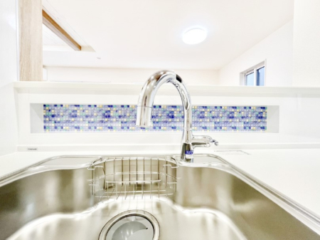 ���̑����� �Z���T�[�Ɏ�������������œf���E�~�����ł���^�b�`���X����