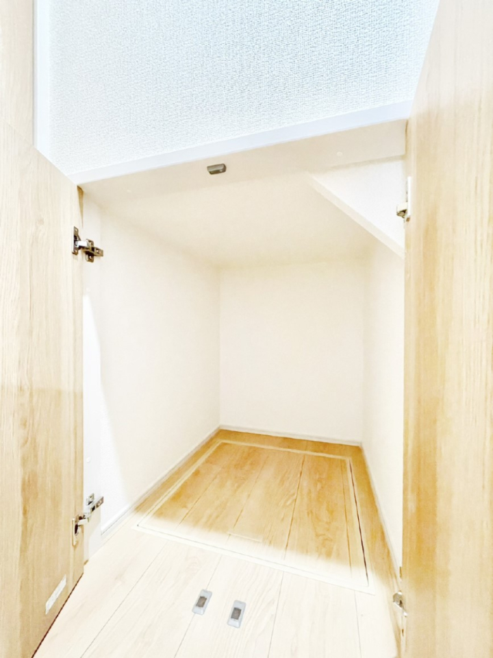 ���[ �L�����[�B���p�i�̃X�g�b�N��|���p�i�A�h�Зp�i�Ȃǂ̎��[�X�y�[�X�ɁI