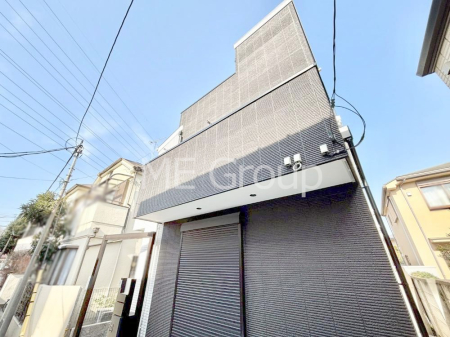 ���n�O�ώʐ^ �����Ղ�̗z���ƊJ�����ɕ�܂�閾�邢�Z�܂�