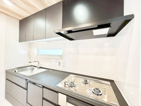 �L�b�`�� ��Ƃ肠��L�b�`���ł͂��Ƒ��Ɗy�������������ł��܂��B