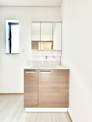 ���ʑ�E���ʏ� �傫�����₷���O�ʋ��Ő�����������ʑ�́A�g�����Ȃ݃`�F�b�N�┧�̂������ɂ������߂ł��B 