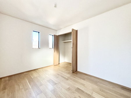 �Q�� ���[���[�����Ă���̂ŋ��Z�X�y�[�X���L�X�g���܂�  