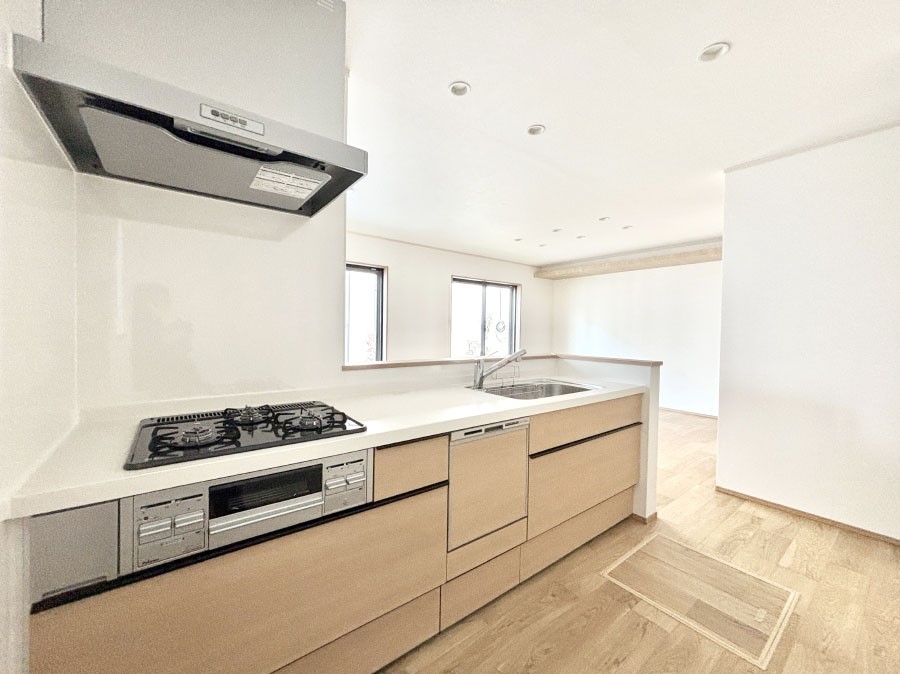 �L�b�`�� �������������I�ɁA�y�����I�V�X�e���L�b�`��  