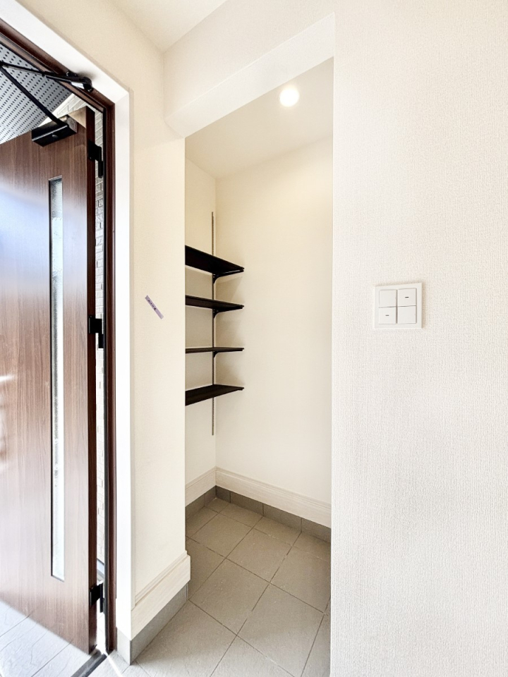 ���� �����Ղ�̎��[�͂�������y�Ԏ��[�t���̌��ց@