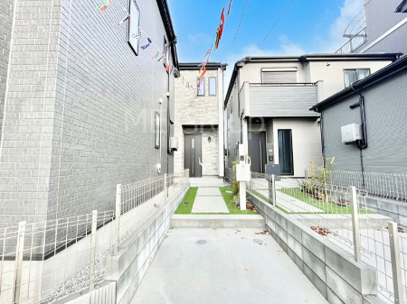 ���n�O�ώʐ^ �������ꂽ�O�ρA�㎿�ȏZ��Ԃ��L���鎺���͉i�����S���ĉ߂�����Z���ł��B