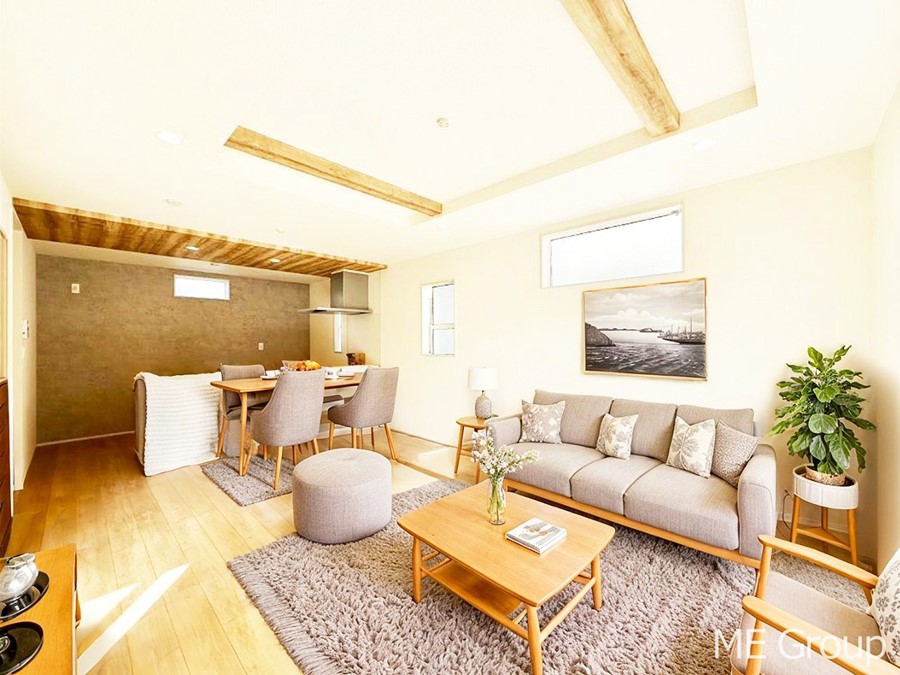 ���r���O �������������͋C�̂k�c�j�͉Ƒ��݂�Ȃ̉��K��ԁ��Ƌ��CG�ł�