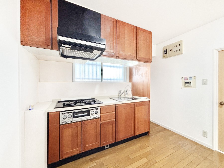 �L�b�`�� �J�b�v�{�[�h�t���I�����Ղ�̎��[�͂��L�b�`�����X�b�L�������܂�