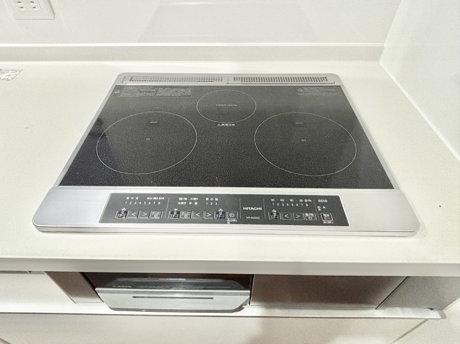 ���̑����� IH�N�b�L���O�q�[�^�[�͓V�̒����ʂ��t���b�g�Ȃ̂Œ�����̓T�b�ƈ�@�����邾���I