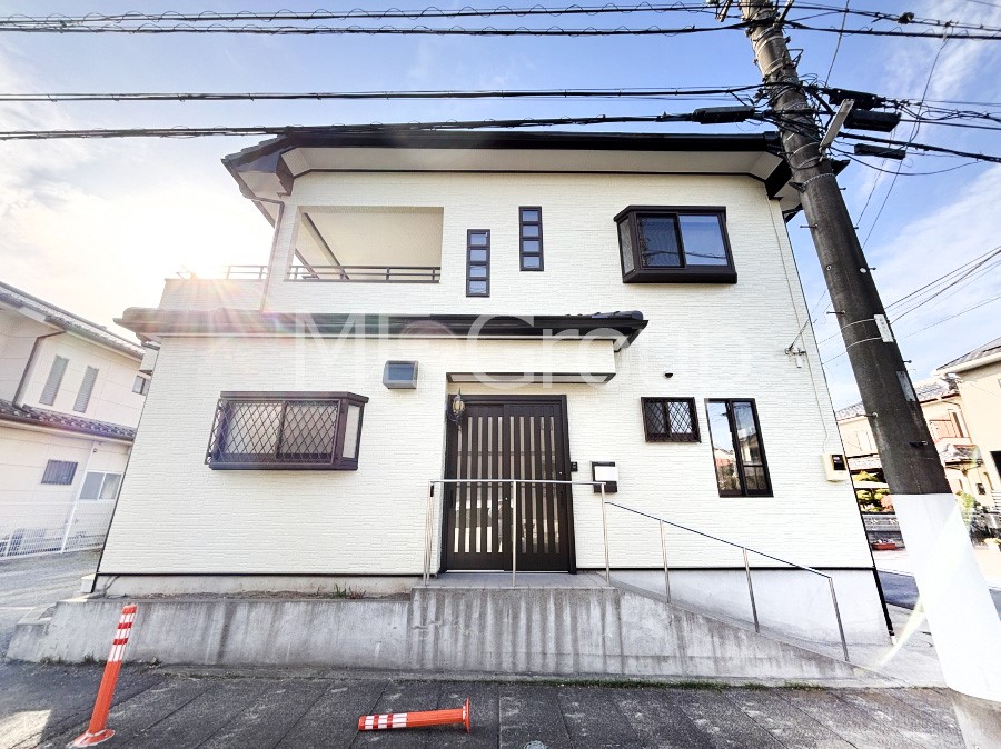 ���n�O�ώʐ^ �J��������L�X���r���O�ŉƑ��c��񂪊y���߂�}�C�z�[���I