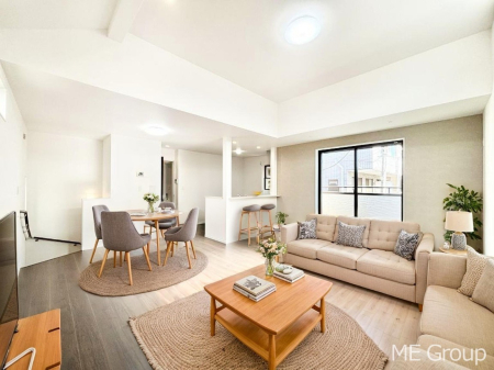 ���r���O �������������͋C�̂k�c�j�͉Ƒ��݂�Ȃ̉��K��ԁ��Ƌ��CG�ł�