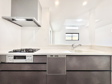 �L�b�`�� �������������I�ɁA�y�����I�V�X�e���L�b�`��  