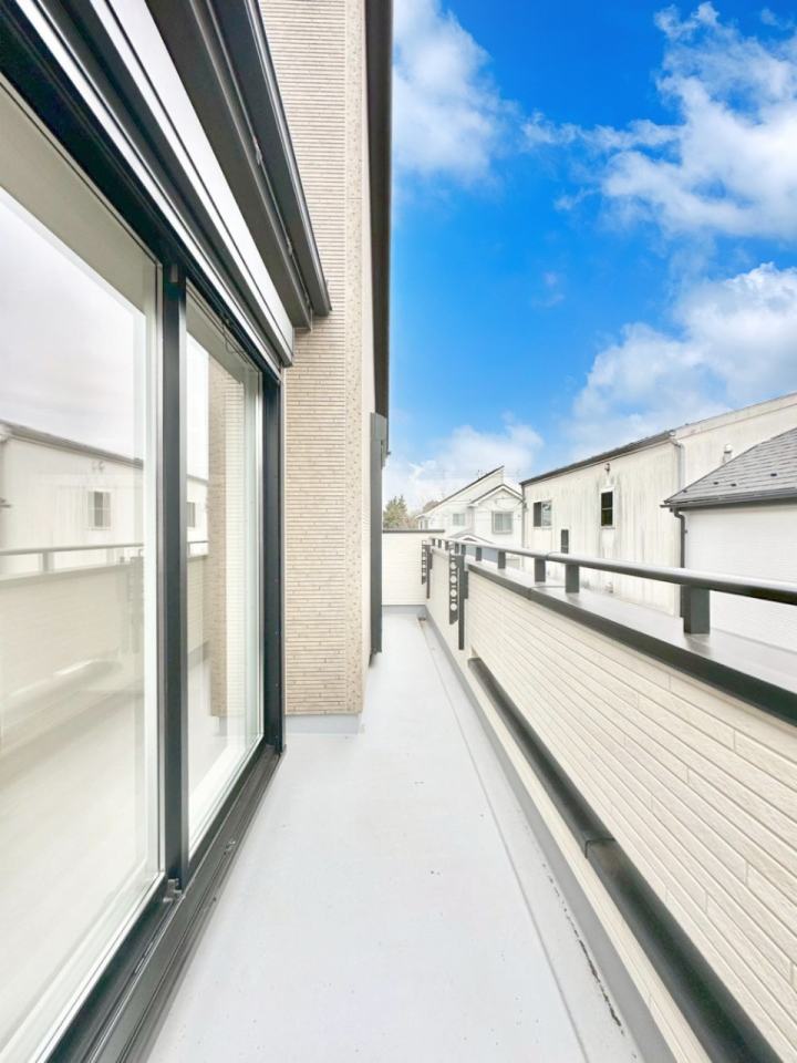 �o���R�j�[ �Q�����ɂ܂�����L���o���R�j�[�B���ꂽ���ɂ͐��󕨂��C�����悭���������ł��ˁB