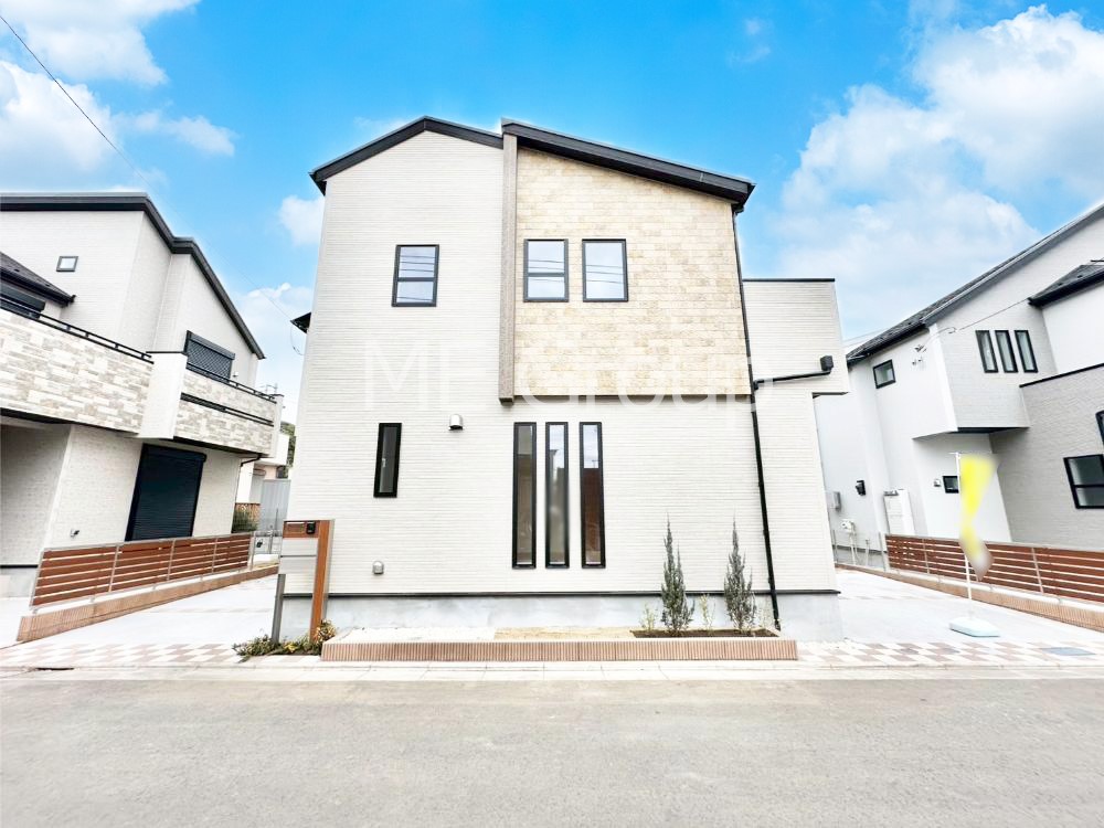 ���n�O�ώʐ^ �������ꂽ�O�ρA�㎿�ȏZ��Ԃ��L���鎺���͉i�����S���ĉ߂�����Z���ł��B