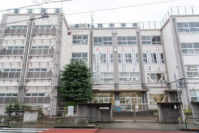 ���ӊ� ���w�Z 500m �����旧��\�l���w�Z