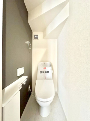 �g�C�� �g�C����1�K��2�K���ꂼ��ɔz�u����Ă��ĂƂĂ��֗��ł��B 