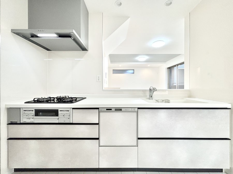 �L�b�`�� �������������I�ɁA�y�����I�V�X�e���L�b�`��  