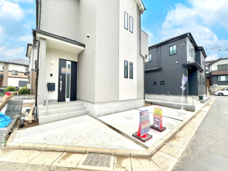  �����Ɍ������Ȃ����ԃX�y�[�X�B