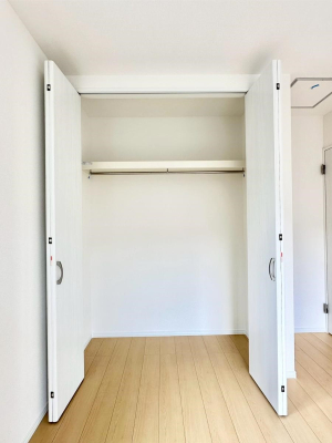 ���[ �����Ղ�̎��[�X�y�[�X�ŉ��K�ɕ�点���� 