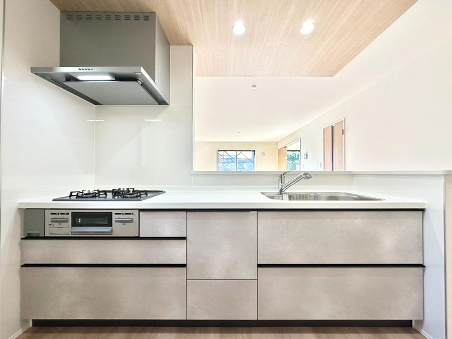 �L�b�`�� �������������I�ɁA�y�����I�V�X�e���L�b�`��  