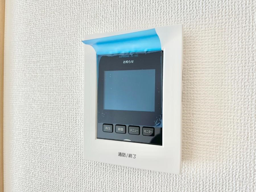 ���̑����� ���q�҂��m�F�ł���s�u���j�^�[�t�C���^�[�z��