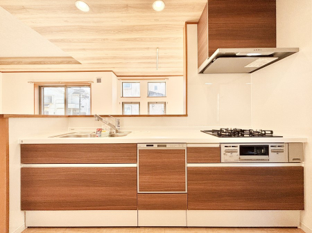 �L�b�`�� �����g���L�b�`��������A�g���₷�����������̂��₷���ɂ������܂����B 