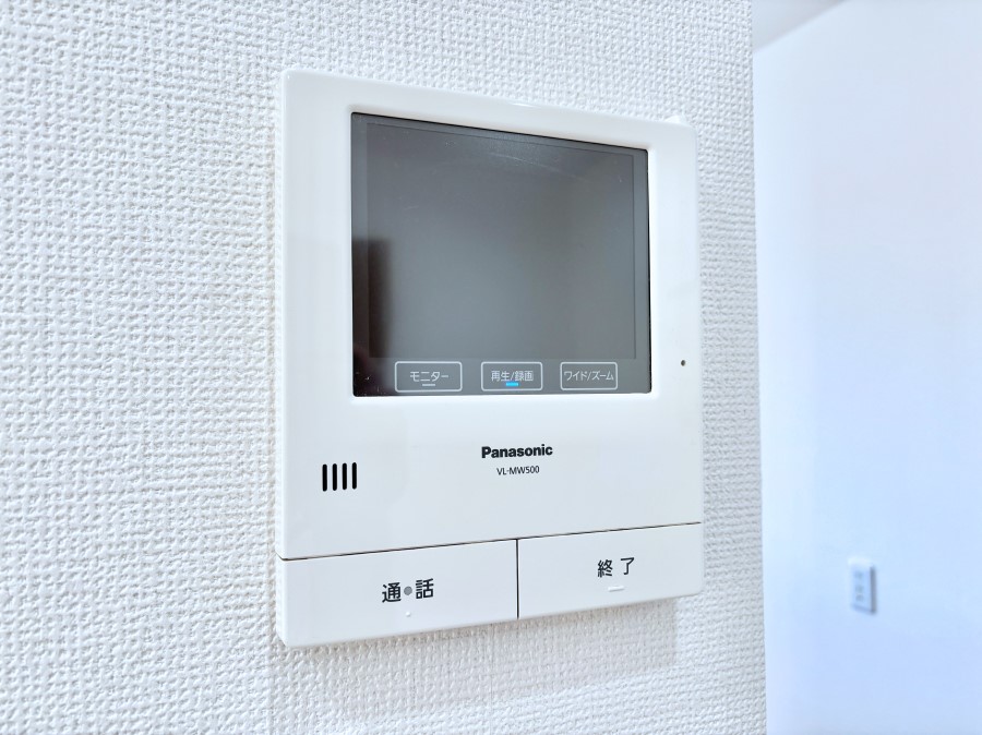 ���̑����� ���q�҂��m�F�ł���s�u���j�^�[�t�C���^�[�z��