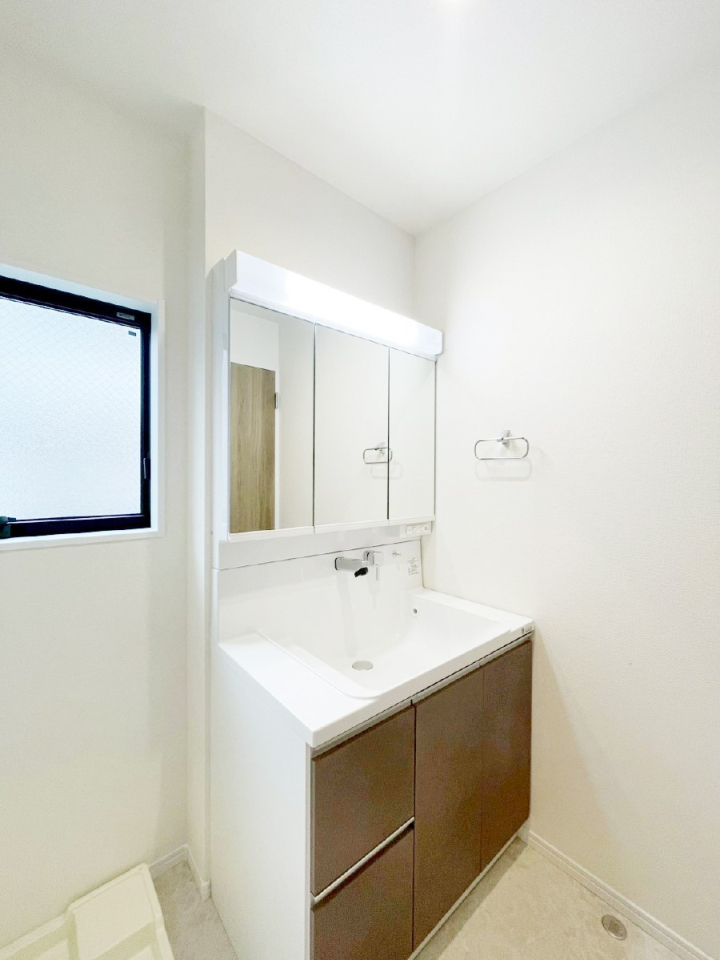 ���̑� �L�X�Ƃ�Ƃ�̂��郉���h���[�X�y�[�X