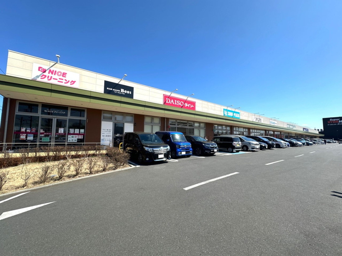 ���ӊ� �V���b�s���O�Z���^�[ 1000m �A�N���X�v���U���v����