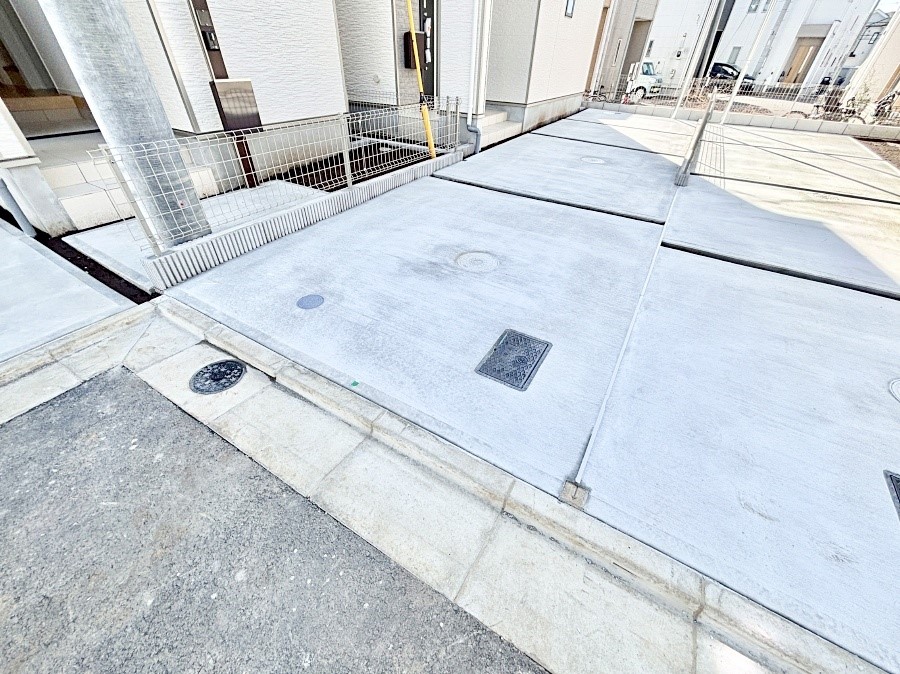  �����Ɍ������Ȃ����ԃX�y�[�X�B