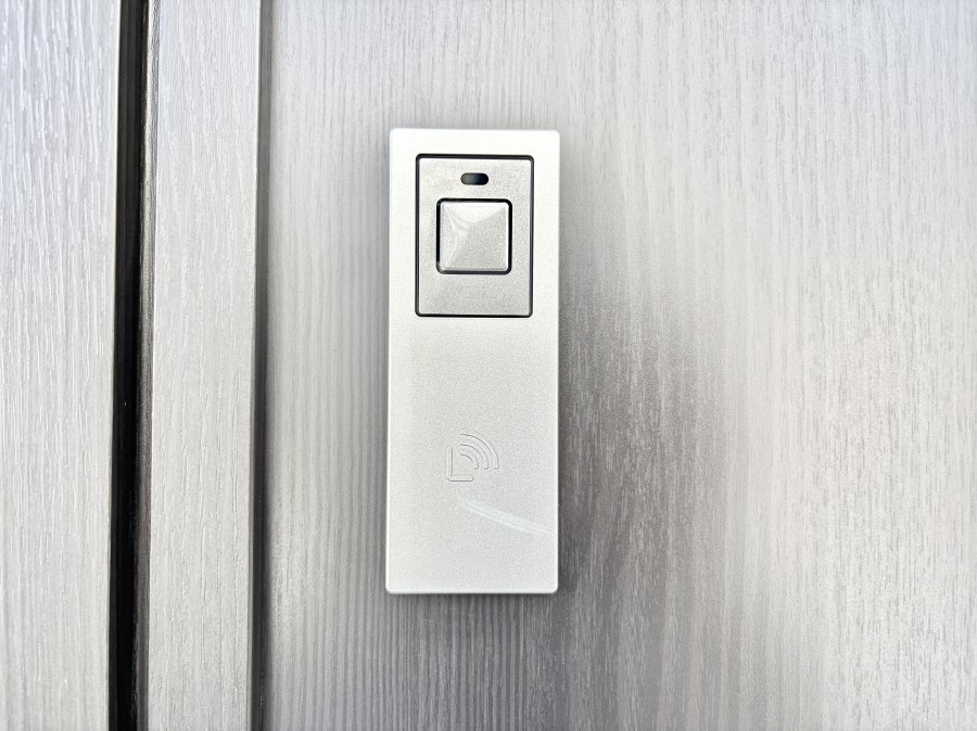 ���� ���N���N�J���I�X�}�[�g�R���g���[���L�[�B