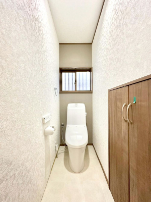 �g�C�� �g�C����1�K��2�K���ꂼ��ɔz�u����Ă��ĂƂĂ��֗��ł��B 