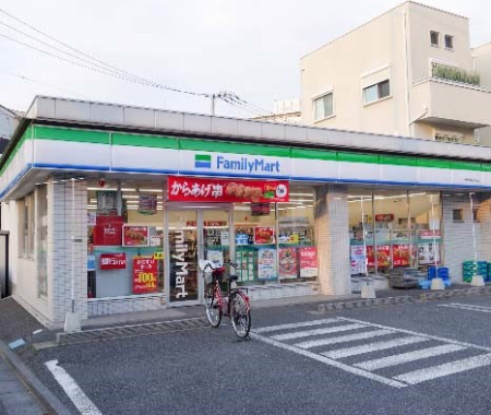 ���ӊ� �R���r�j 400m �t�@�~���[�}�[�g ��Z�����ܓX