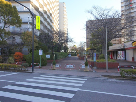 �G���g�����X -