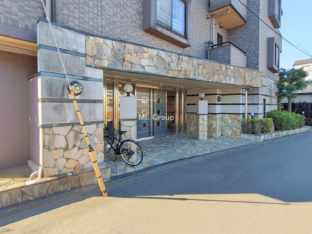 �G���g�����X -