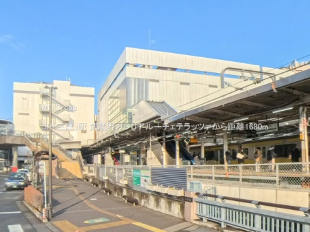 ���ӊ� �w 1680m JR�u�O��v�w