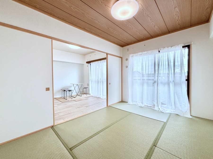 ���̑����� ���r���O�אڂ̘a���͖����̕�炵�ɖ����ƈ��炬�������炵�Ă���܂�  