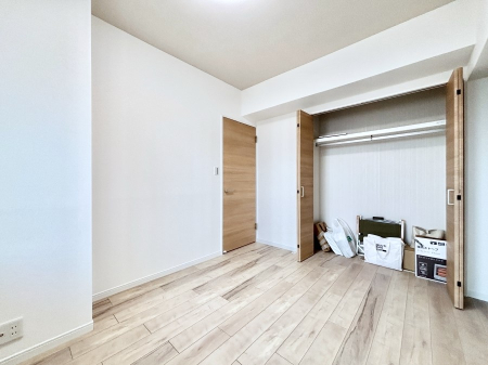 ���[ �m���N���[�[�b�g�B���s��������̂Ō���̈ߗނ�����������[�ł��܂��B