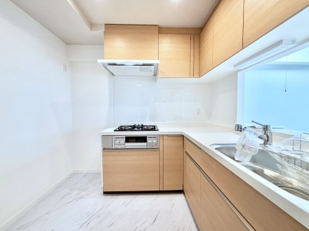 �L�b�`�� ��Ɠ������X���[�Y��L���^�L�b�`���B�����̂��������y�������K�ɁB